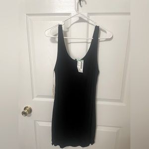 Papaya black bodycon dress NWT